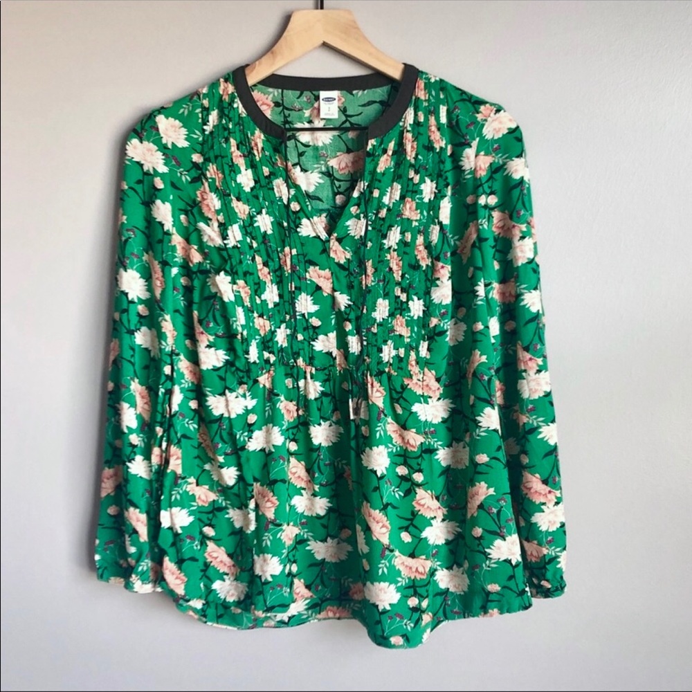 NWOT Pintuck Floral Kelly Green Boho Blouse Top - Picture 1 of 7